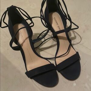 Gianni Bini Blue Elegant Heels
